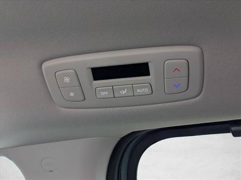 Used 2025 Kia Carnival SX Prestige FWD image 18