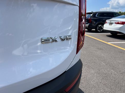 Used 2021 Kia Telluride EX w/ EX Premium Package AWD/4WD image 5