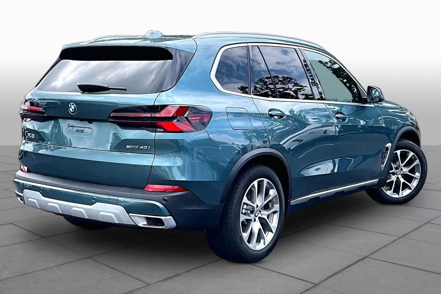 Used 2025 BMW X5 sDrive40i w/ Climate Comfort Package RWD image 13