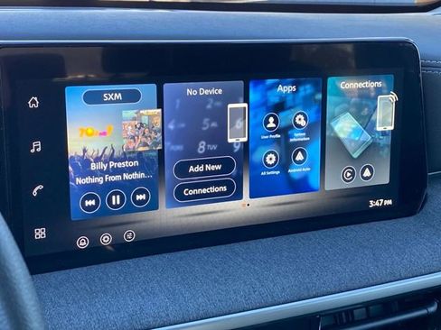 New 2026 Nissan Kicks SV w/ SV Premium Package image 20