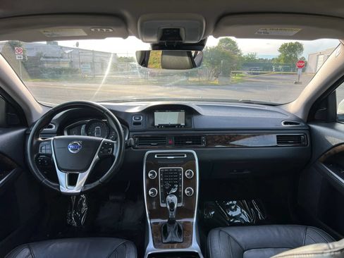 Used 2016 Volvo S80 T5 w/ Climate Package FWD image 13