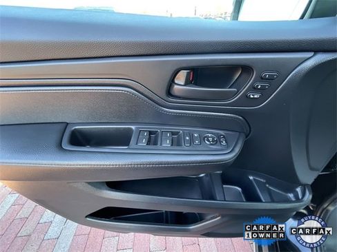 Certified 2024 Honda Odyssey EX-L image 11