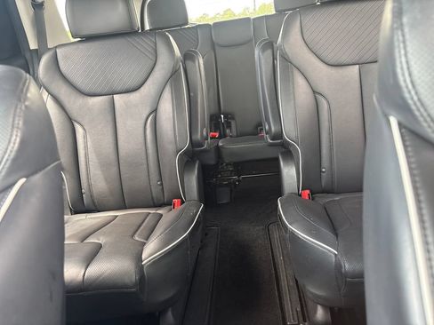 Used 2023 Hyundai Palisade SEL w/ Premium Package FWD image 25