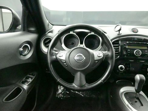 Used 2014 Nissan Juke SV AWD/4WD image 11