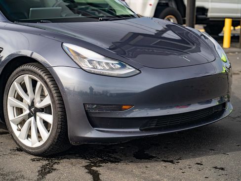 Used 2020 Tesla Model 3 Long Range AWD/4WD image 6