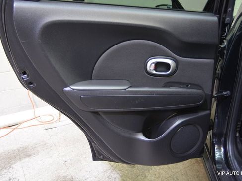 Used 2016 Kia Soul image 9