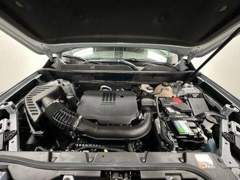 Used 2020 GMC Acadia SLE image 29