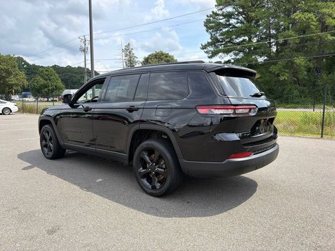 Certified 2023 Jeep Grand Cherokee L Laredo AWD/4WD image 7