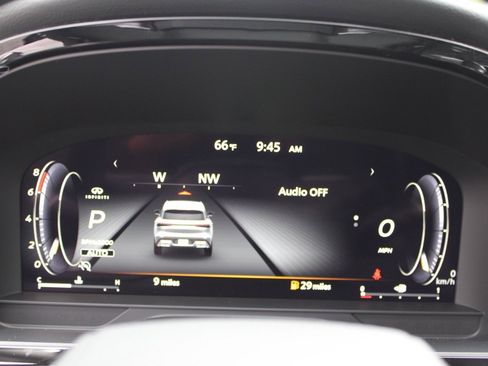 Certified 2025 INFINITI QX60 Luxe image 17