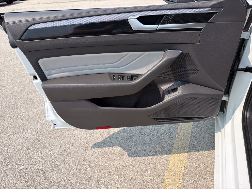 Certified 2023 Volkswagen Arteon SEL AWD/4WD image 9