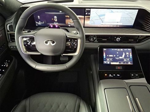New 2026 INFINITI QX80 Autograph image 9