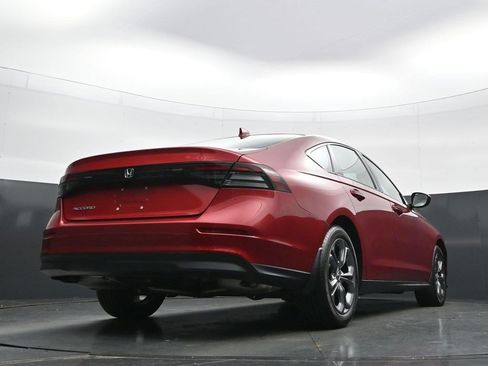 Used 2023 Honda Accord EX image 29