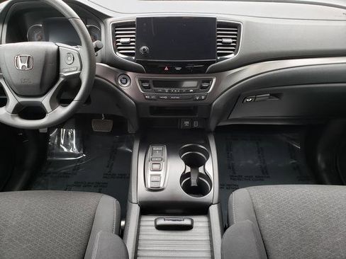 Used 2021 Honda Passport Sport image 14