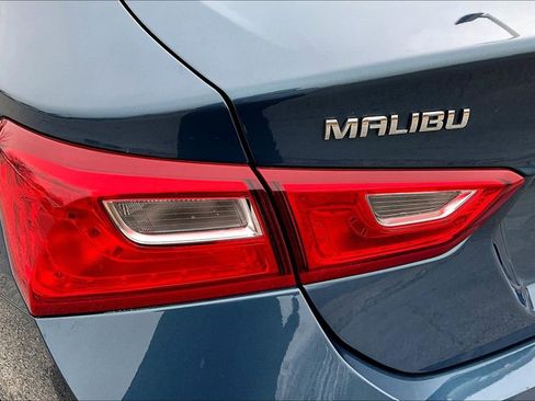Used 2024 Chevrolet Malibu LT image 21