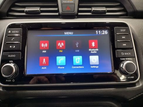 Used 2022 Nissan Versa S image 25