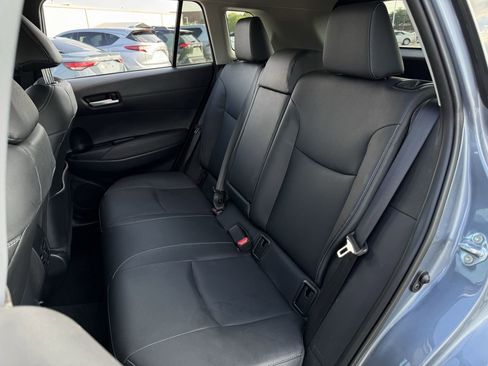 Used 2026 Toyota Corolla Cross XLE w/ Convenience Package FWD image 26