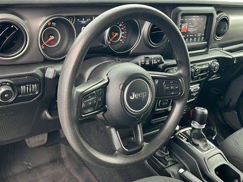 Certified 2022 Jeep Wrangler Unlimited Sport image 10