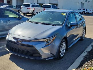 Used 2025 Toyota Corolla LE video 2