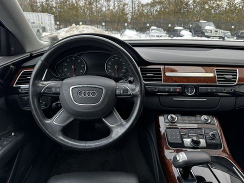 Used 2011 Audi A8 L 4.2 image 31