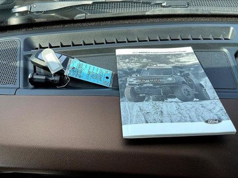 Certified 2022 Ford Bronco Outer Banks image 14