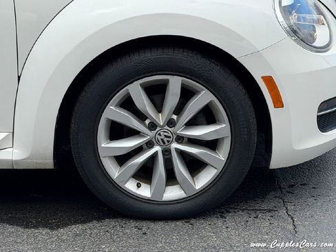 Used 2013 Volkswagen Beetle TDI image 44
