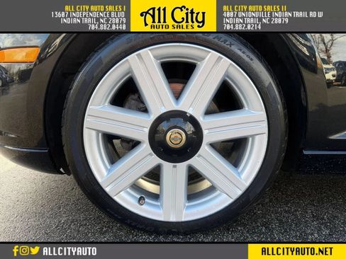 Used 2005 Chrysler Crossfire Limited image 32