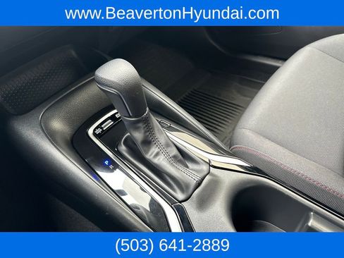 Used 2024 Toyota Corolla SE image 12