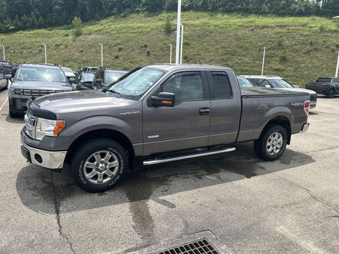Used 2014 Ford F150 XLT w/ Equipment Group 302A Luxury AWD/4WD image 12