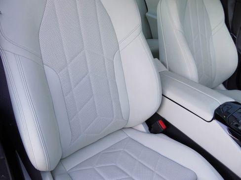 Certified 2026 BMW 540i xDrive image 13