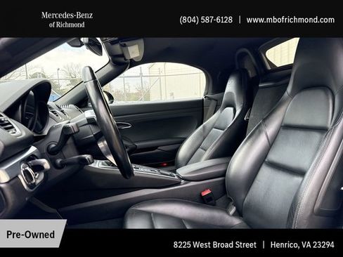 Used 2021 Porsche 718 Boxster RWD image 12
