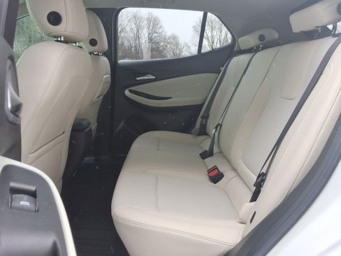 Used 2022 Buick Encore GX Preferred image 27