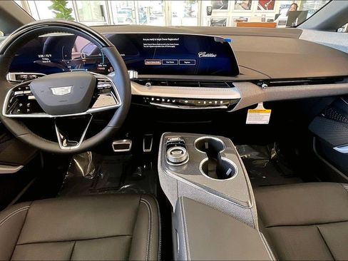 New 2026 Cadillac Optiq Sport 2 image 7