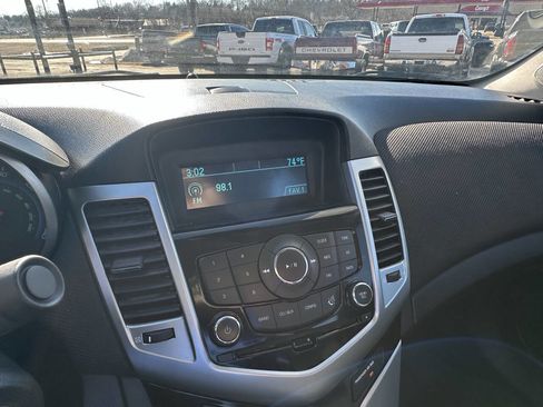 Used 2012 Chevrolet Cruze Eco image 14