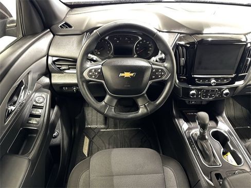 Certified 2023 Chevrolet Traverse LT image 15