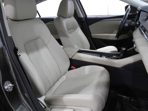 Used 2018 MAZDA MAZDA6 Touring image 17