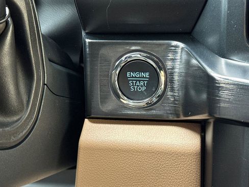 New 2026 Ford F250 Lariat w/ Lariat Ultimate Package image 19