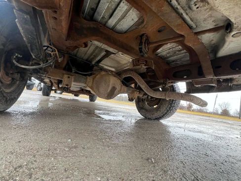 Used 2013 Chevrolet Express 2500 2500 3dr Cargo Van image 10