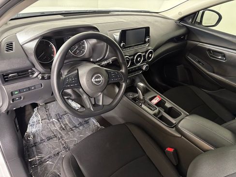 Certified 2025 Nissan Sentra S image 16