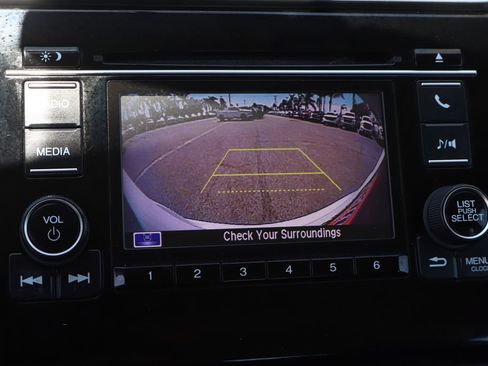 Used 2019 Honda Fit LX image 24