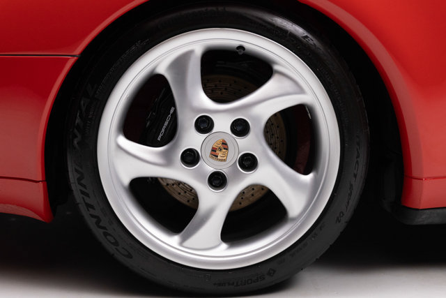 Used 1995 Porsche 911 Carrera RWD image 5