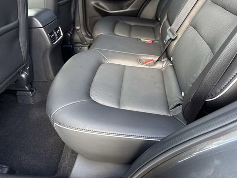Certified 2025 MAZDA CX-5 AWD 2.5 S w/ Select Package image 19
