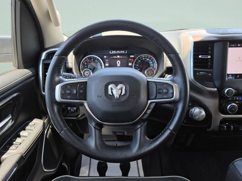 Used 2022 RAM 1500 Laramie RWD image 16