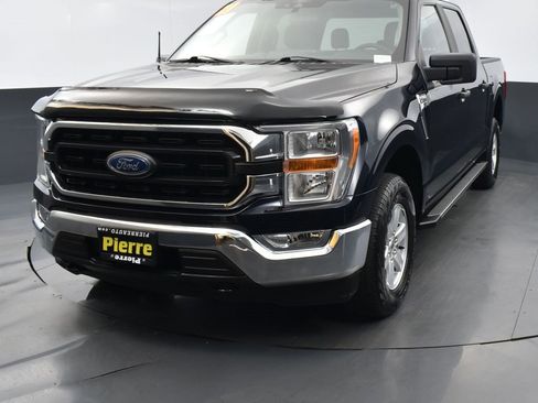 Used 2021 Ford F150 XLT image 1