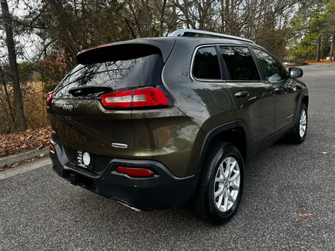 Used 2015 Jeep Cherokee Latitude w/ Comfort/Convenience Group image 5