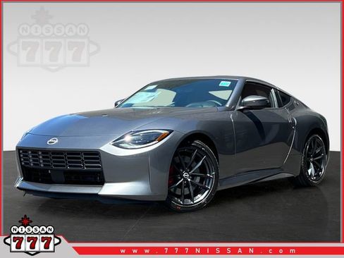 New 2025 Nissan Z Performance w/ Floor Mat Package RWD image 1