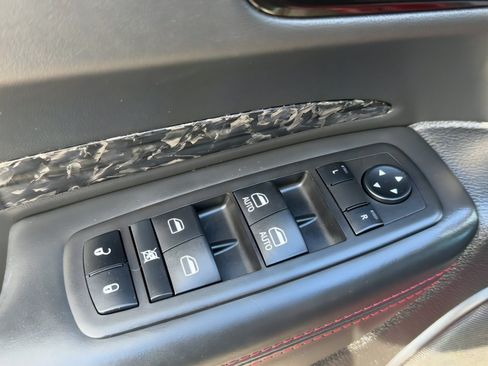 Used 2023 Dodge Durango R/T image 23