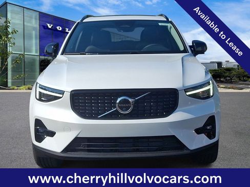 Certified 2026 Volvo XC40 B5 Plus w/ Protection Package Premier image 2