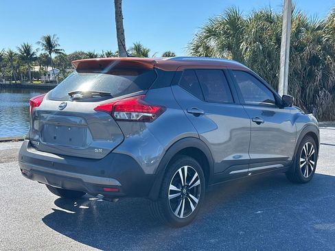 Used 2019 Nissan Kicks SR w/ SR Premium Package image 5