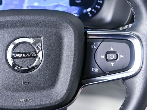 Certified 2026 Volvo XC40 B5 Plus AWD/4WD image 12