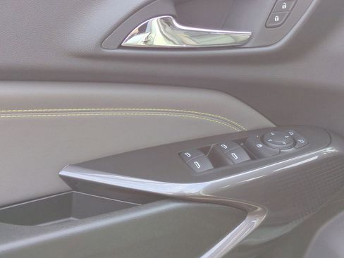 New 2026 Chevrolet Trax ACTIV w/ Driver Confidence Package image 22